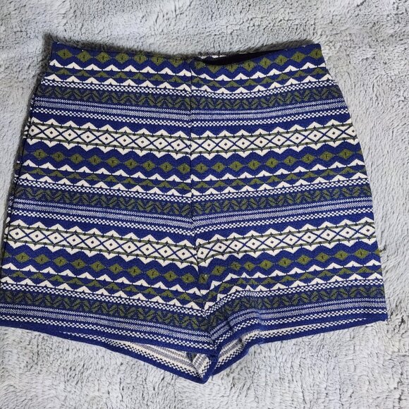 Super Stretchy Pattern Booty Shorts Size M - Picture 3 of 3